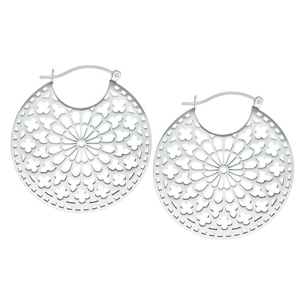 Aros plateados en diseño Cathedral Hoops sobre fondo blanco