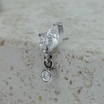 Accessorio Piercing Argento con due cristalli a forma di marquise e un cristallo pendente su pietra