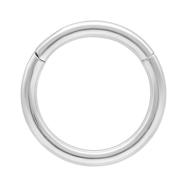 Brillante anillo de piercing de 14K oro blanco sobre fondo blanco