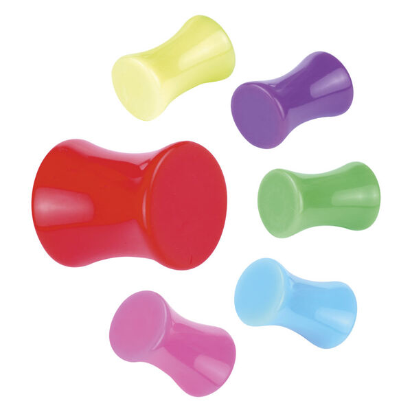 Bunte Neon Double Flared Plugs aus Acryl in Rot, Lila, Grün, Pink, Hellblau und Gelb auf weißem Hintergrund