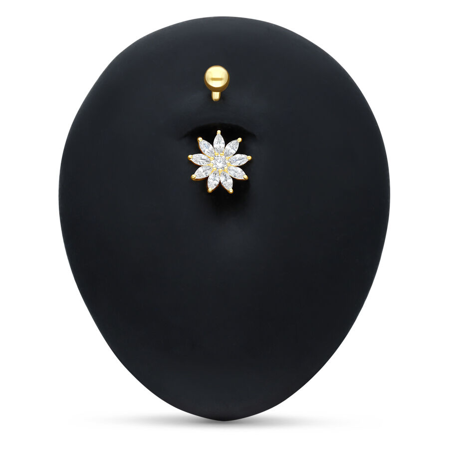 Bauchnabelpiercing aus 18k Gold mit klarer Kristallblume auf schwarzem Hintergrund