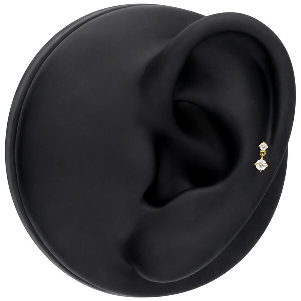 Accesorio Moissanite dorado en modelo de oreja negro, piedras claras