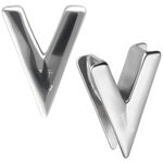 Silberne Verena Venus V Earsaddles auf weißem Hintergrund