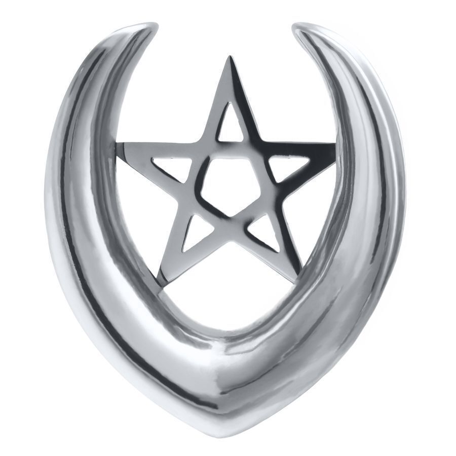 Ear Saddle argento in acciaio chirurgico con pentagramma su sfondo bianco