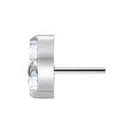 Accesorio Trinity plateado para Push Fit Labret con cristales claros sobre fondo blanco