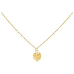 Goldene Monstera Leaf Kette aus Chirurgenstahl auf weißem Hintergrund
