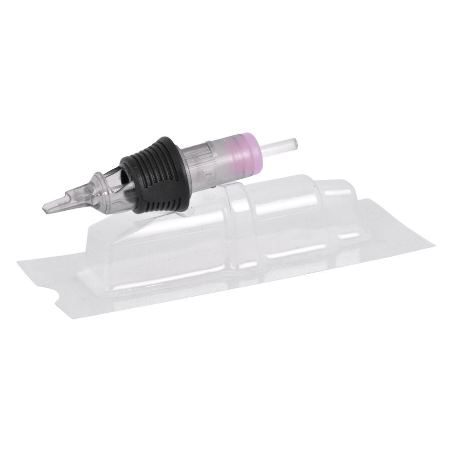Cartuccia trasparente Magnum Curved Tattoo con impugnatura nera su sfondo bianco