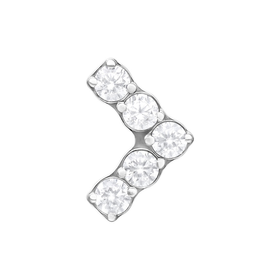 Accessorio a V in argento con cinque cristalli chiari su sfondo bianco