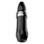 Macchina per tatuaggi Xion Pen in argento su sfondo bianco