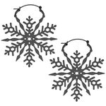 Due orecchini neri a forma di fiocco di neve su sfondo bianco