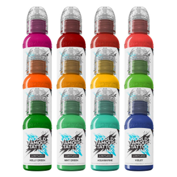 Nove bottiglie di inchiostri per tatuaggi World Famous Ink in diversi colori su sfondo bianco