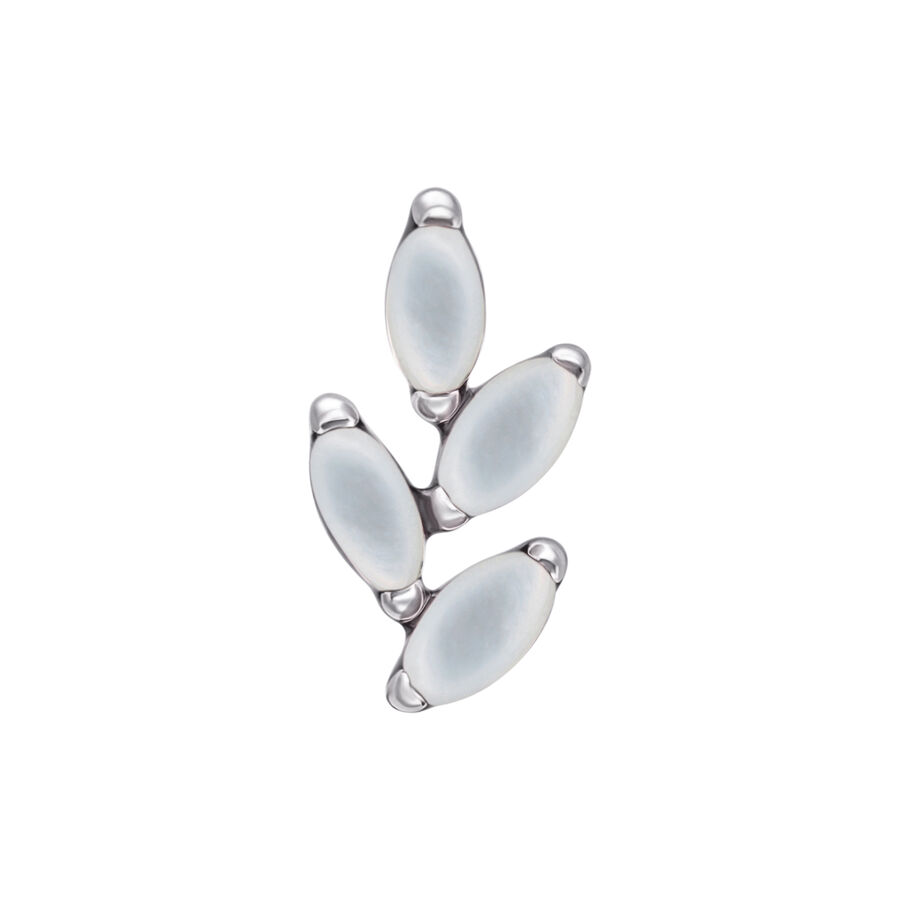 Accessorio in titanio argentato con pietre di luna ovali su sfondo bianco