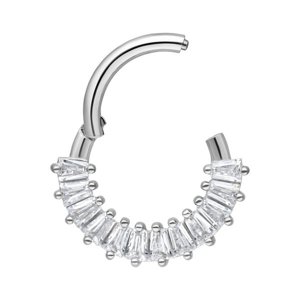 Clicker per setto in argento con cristalli chiari su sfondo bianco