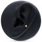 Adorno Trinity dorado en helix sobre modelo de oreja negra