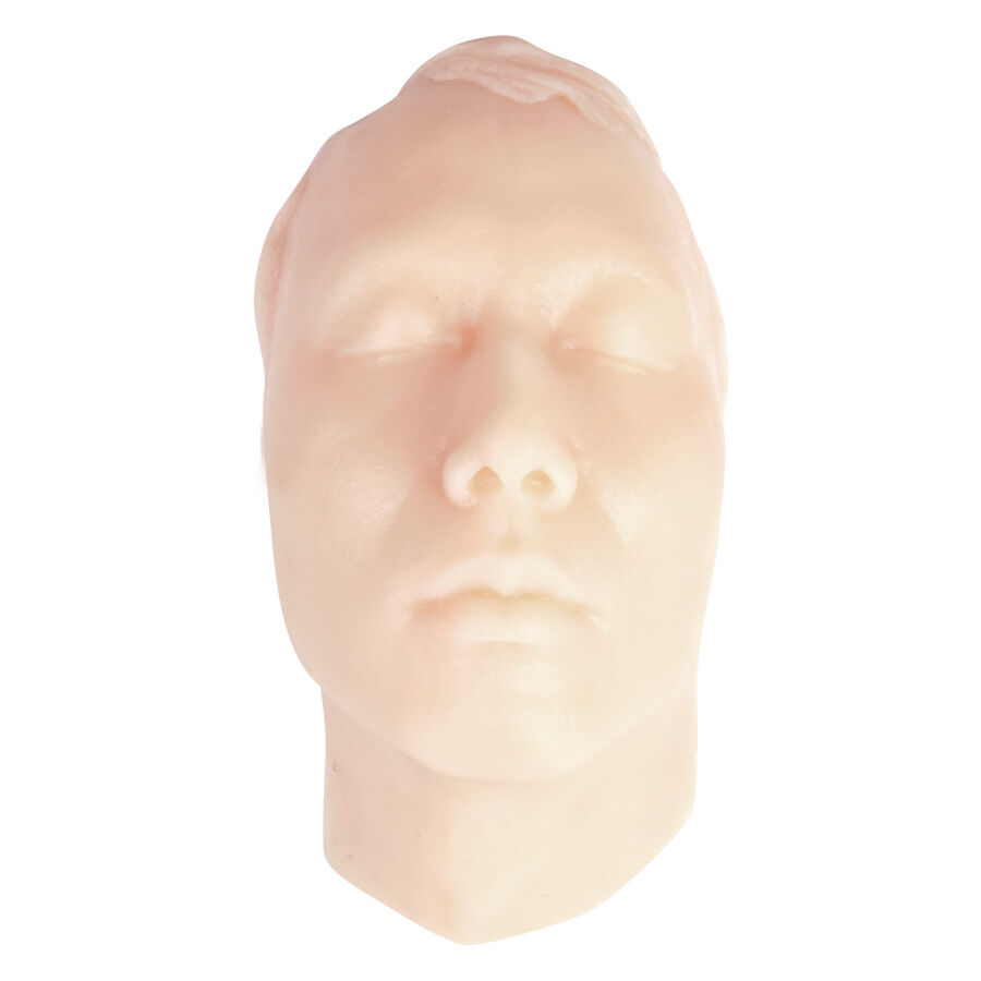 Modello in silicone beige di un volto maschile su sfondo bianco