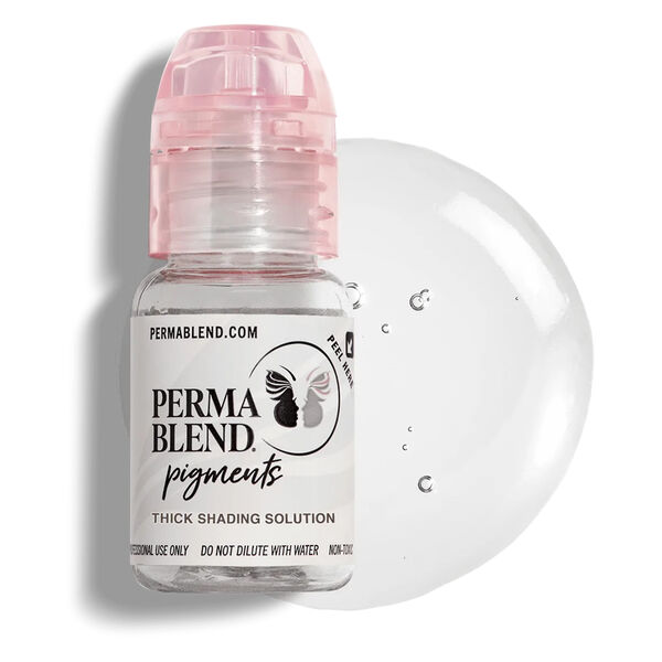 Bottiglia Perma Blend Luxe con tappo rosa su sfondo bianco