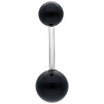Piercing Banana Bell nero in titanio con due sfere su sfondo bianco
