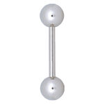 Silbernes Titan Barbell Piercing mit zwei Kugeln auf weißem Hintergrund