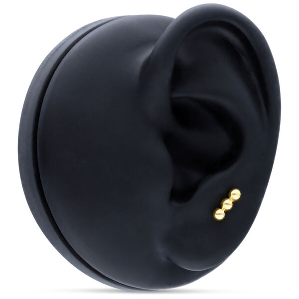 Accesorio de oro 14K con 3 bolas en un modelo de oreja negro