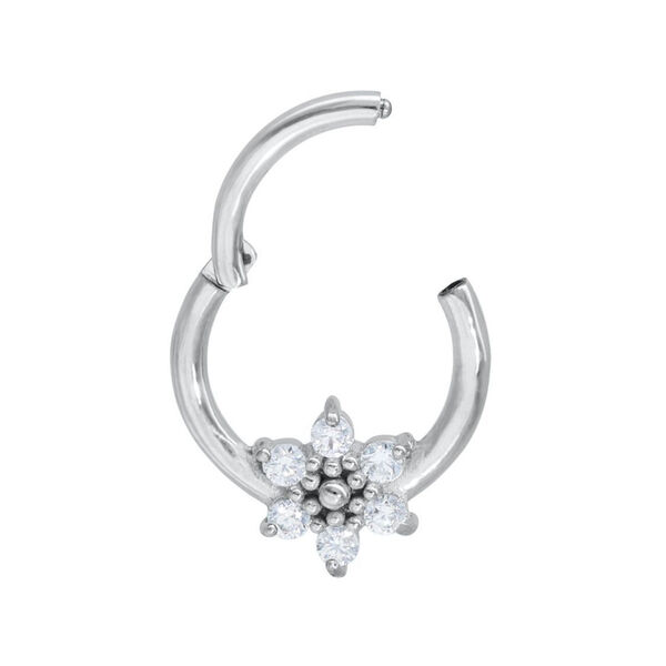 Silberner Piercingring mit Kristallblume auf weißem Hintergrund