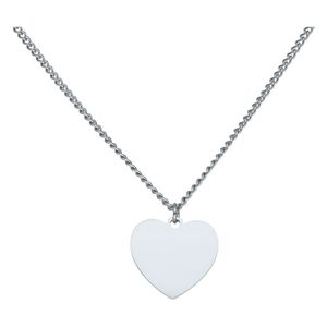 Silberne gravierbare Herz-Kette aus Stahl Silberne Kette mit gravierbarem Herzanhänger, neutraler Hintergrund