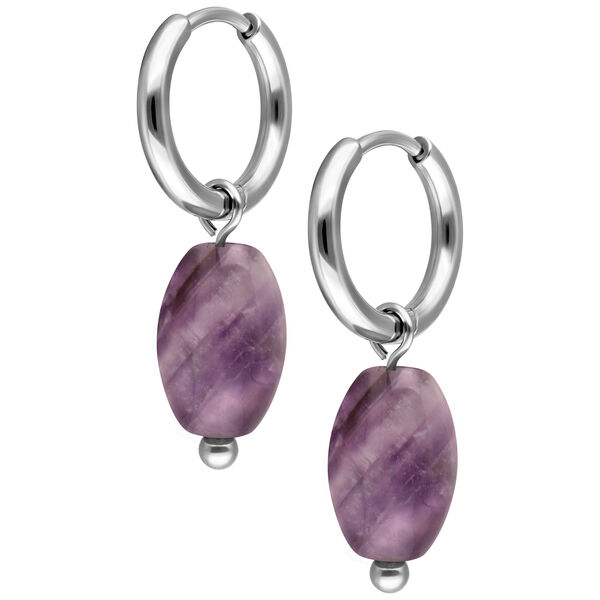 Due orecchini a cerchio in argento con pendente di ametista viola su sfondo bianco