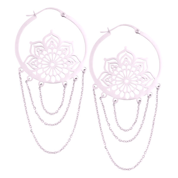 La Fleur Hoops Ohrringe aus Edelstahl mit filigranem Blumenmuster und Kettenanhängern auf weißem Hintergrund