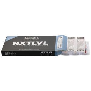 The Signature® Magnum Tattoo Nadeln Box Geöffnete schwarze Box mit Tattoonadeln auf weißem Hintergrund