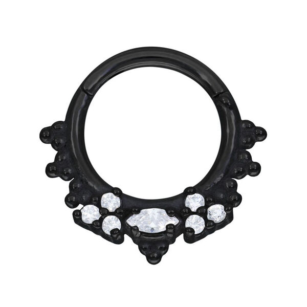 Schwarzer Clicker Piercingring mit klaren Kristallen auf weißem Hintergrund