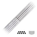 Nahaufnahme von Magnum Curved Long Taper Tattoonadeln aus Chirurgenstahl auf weißem Hintergrund