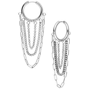 Silberne Multilayer Chain Hoops aus Chirurgenstahl Silberne Multilayer-Ohrringe mit Ketten, Klappverschluss, auf weißem Hintergrund
