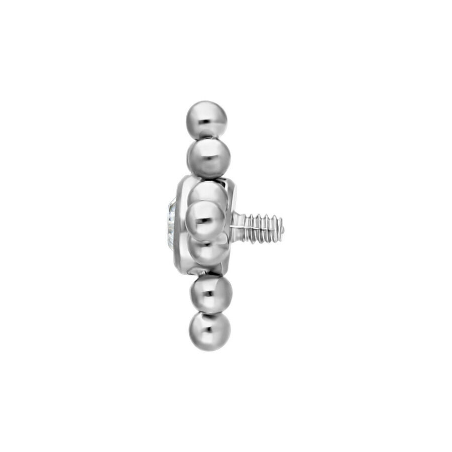 Accessorio in titanio color argento con sfera da 2,5 mm su sfondo bianco