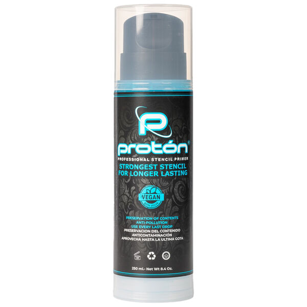 Proton Airless Stencil Primer en azul, botella de 250ml sobre fondo blanco