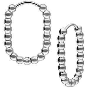 Oval Bubble Hoops aus Chirurgenstahl in Silber Silberne ovale Bubble Hoops aus Chirurgenstahl vor weißem Hintergrund
