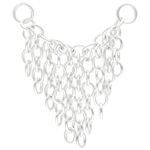 Silberne Tassle Piercingkette mit 20mm Länge auf weißem Hintergrund