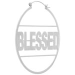 Orecchini argento con scritta 'Blessed' su sfondo bianco