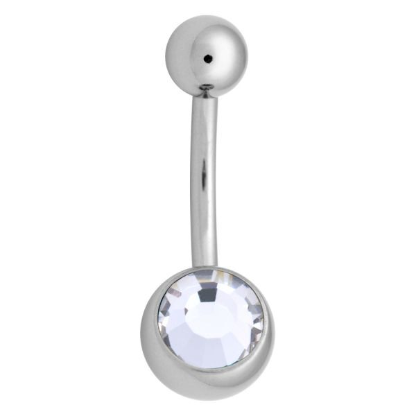 Silbernes Bauchnabelpiercing mit kristallklarem Stein auf weißem Hintergrund