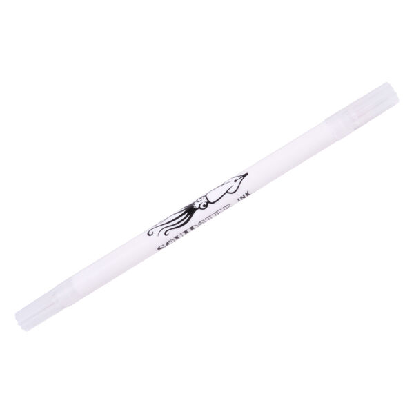 Gomma bianca per tatuaggi con logo Squidster su sfondo bianco