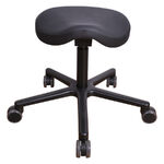 Silla de trabajo T4 Gentleman negra de cuero sintético sobre fondo blanco