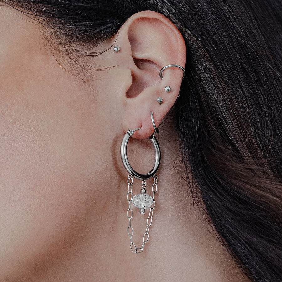 Orecchio con Stone Hoop bianco e catena in acciaio inossidabile effetto argento