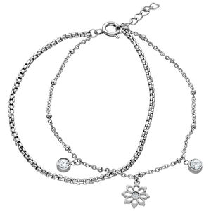 Elegantes Little Floralis Armband in Silber Filigranes Armband in Silber mit Blumenanhänger und Kristallen auf weißem Hintergrund