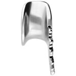 Earsaddle in argento in acciaio chirurgico 316L su sfondo bianco