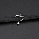 Argento Helix Attachment con catena e perla su sfondo nero