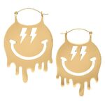 Pendientes Smiley Big Hoops dorados con diseño de rayo sobre fondo blanco