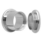 Tunnel flesh in titanio argento con filettatura interna su sfondo bianco