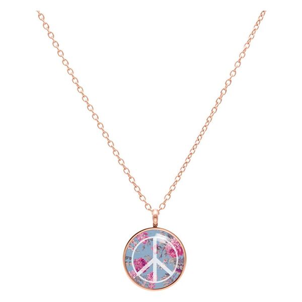 Collar de oro rosa con colgante de paz azul sobre fondo blanco