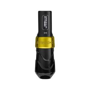 Máquina de tatuar FK Irons Max en negro con detalles dorados sobre fondo blanco