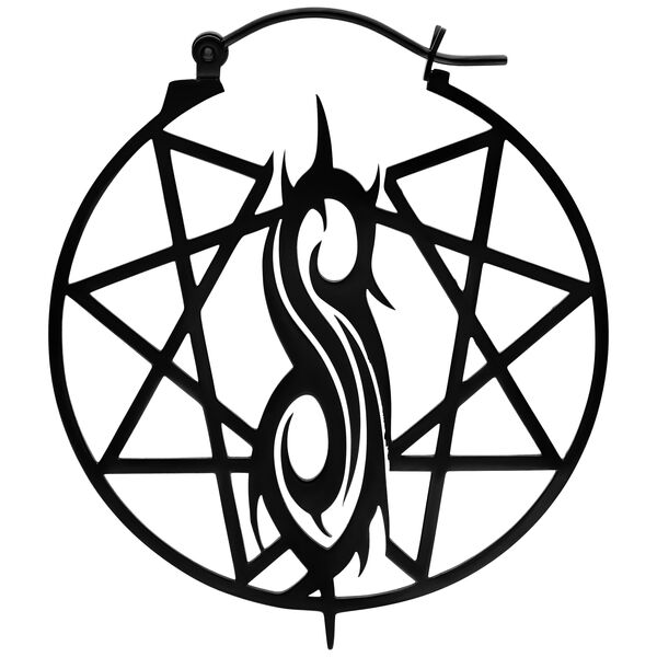 Hopeiset korvakorut Slipknot Nonagramilla valkoisella taustalla