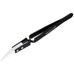 Pinza nera per gioielli con punta in ceramica bianca su sfondo bianco