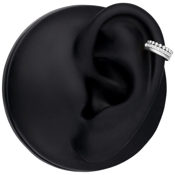 Triple Bubble Clicker plateado en modelo de oreja negra